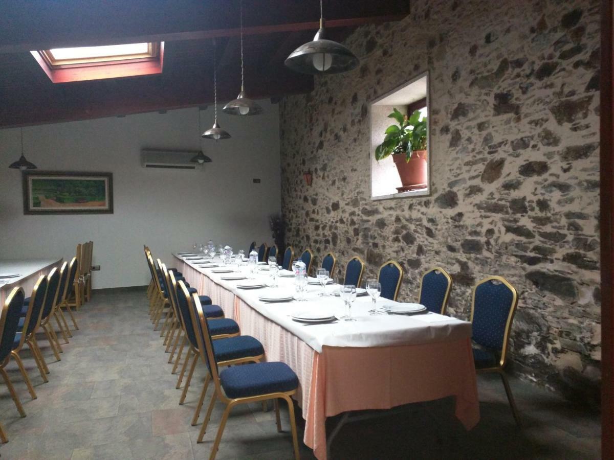 Hostal San Paio Lavacolla Dış mekan fotoğraf