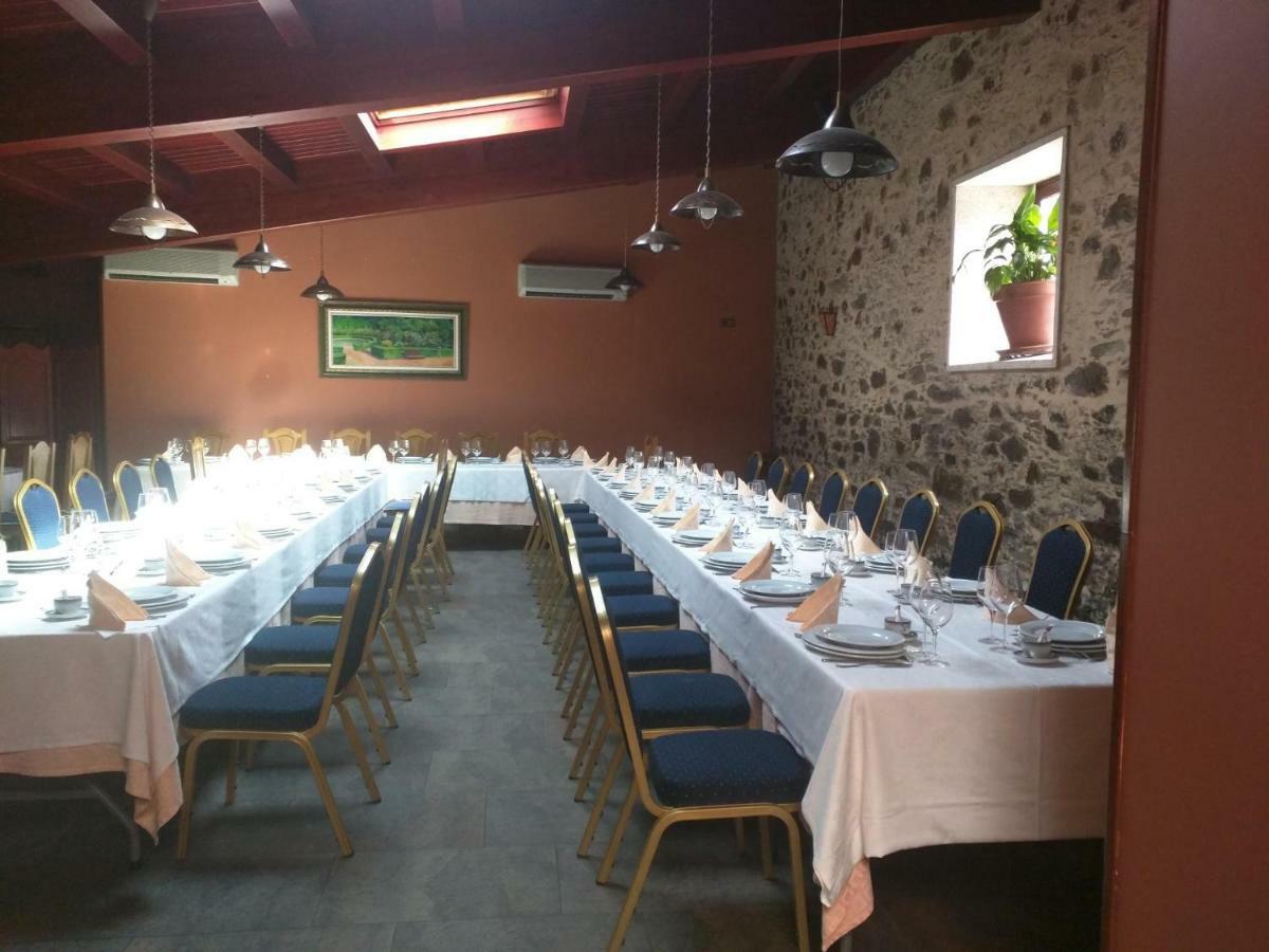 Hostal San Paio Lavacolla Dış mekan fotoğraf