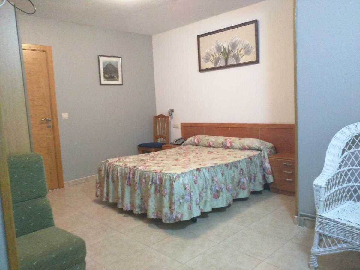 Hostal San Paio Lavacolla Dış mekan fotoğraf